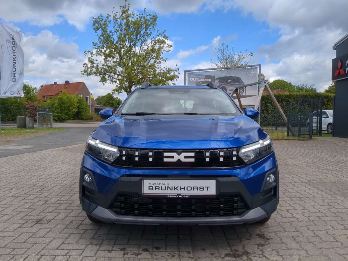 Fahrzeugbild eines Dacia Sandero