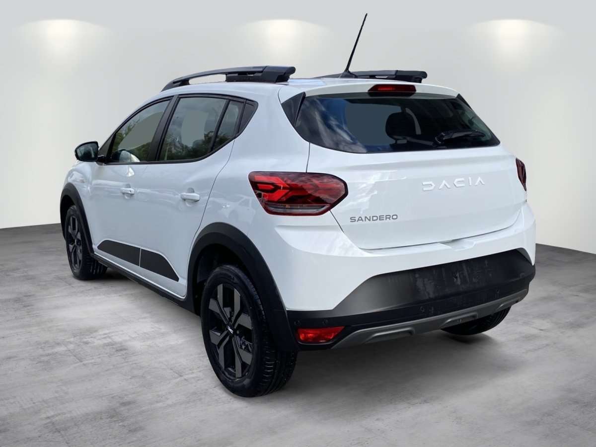 Fahrzeugbild eines Dacia Sandero