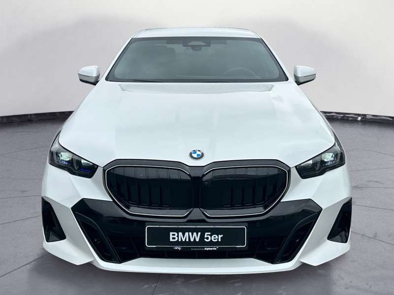 Fahrzeugbild eines BMW 5er-Reihe
