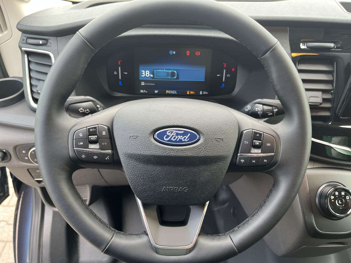 Fahrzeugbild eines Ford Transit