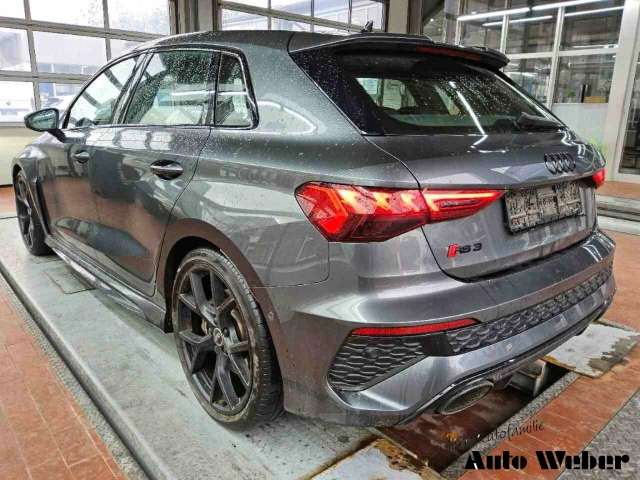 Fahrzeugbild eines Audi RS3