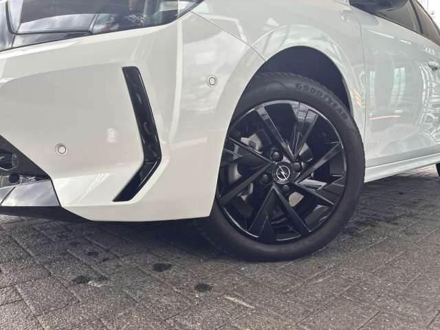Fahrzeugbild eines Opel Corsa