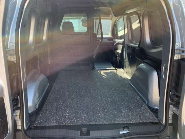 Fahrzeugbild eines Renault Kangoo