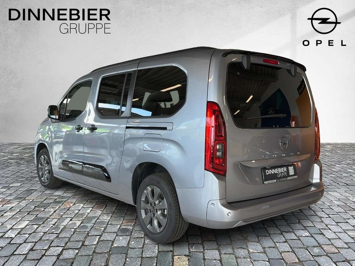 Fahrzeugbild eines Opel Combo
