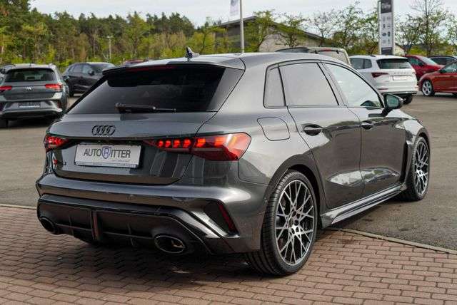 Fahrzeugbild eines Audi RS3
