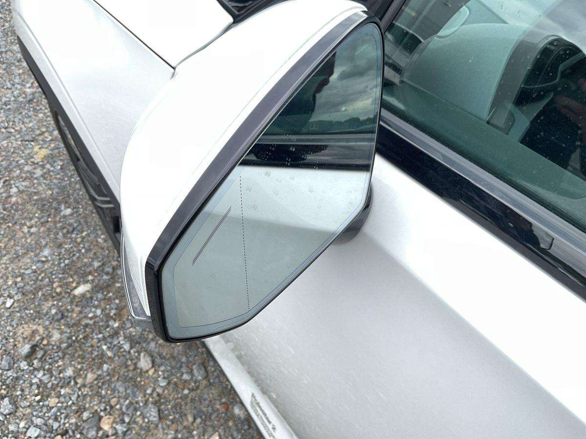 Fahrzeugbild eines Polestar 2