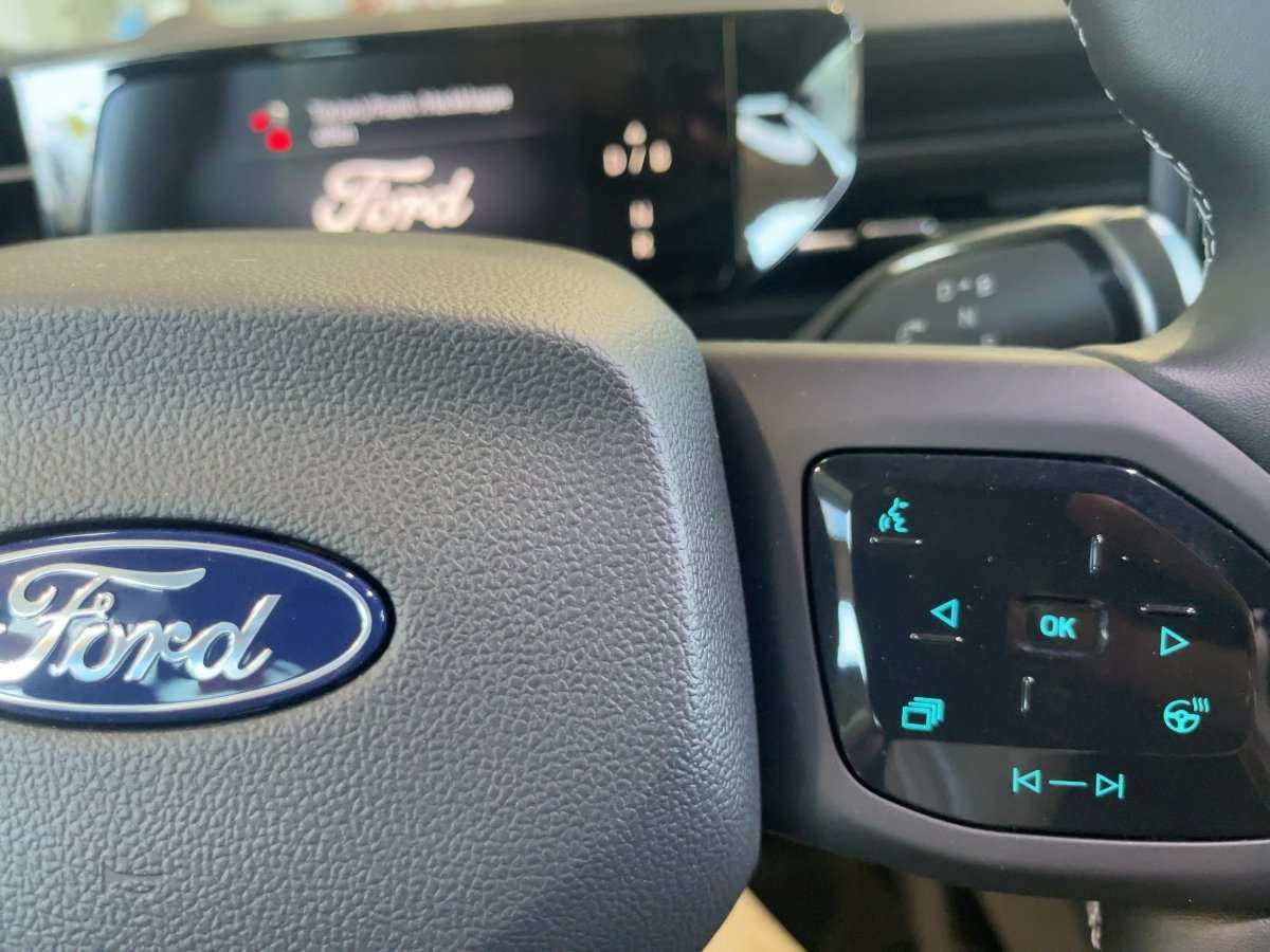 Fahrzeugbild eines Ford Capri