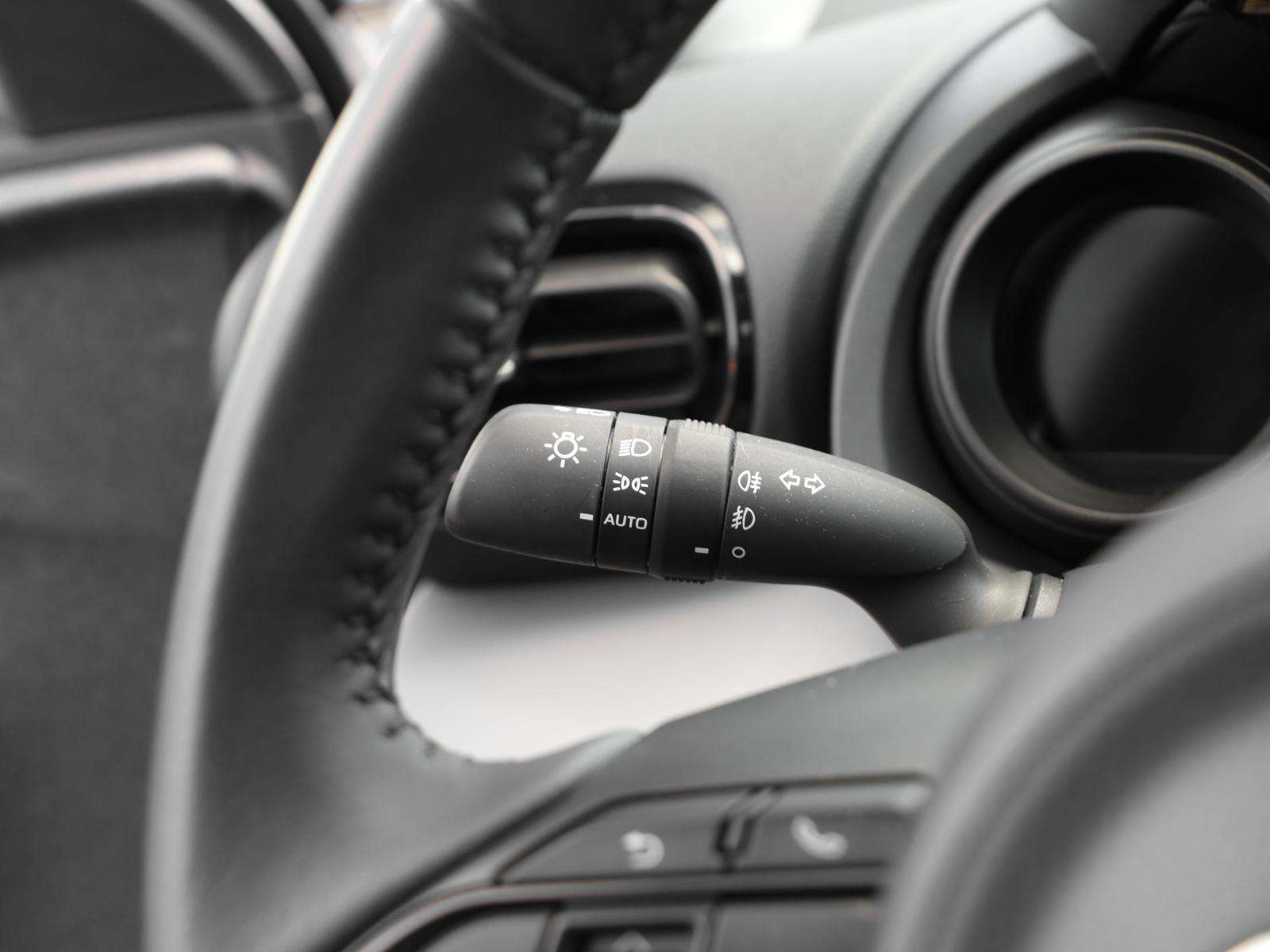 Fahrzeugbild eines Toyota Yaris Cross