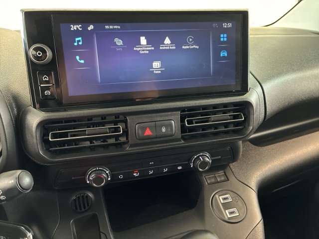 Fahrzeugbild eines Toyota Proace