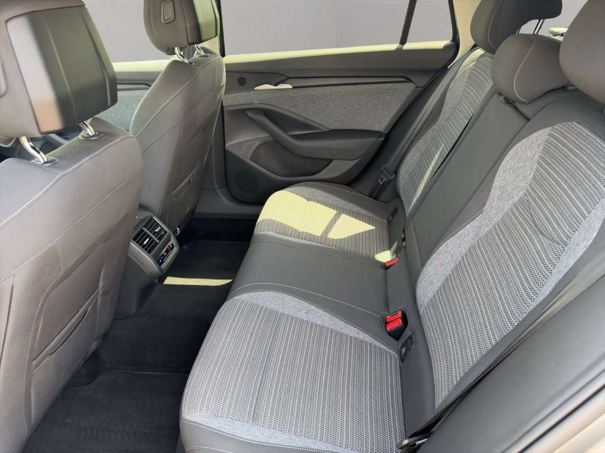 Fahrzeugbild eines Skoda Superb