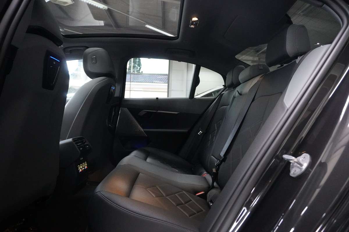 Fahrzeugbild eines BMW 5er-Reihe