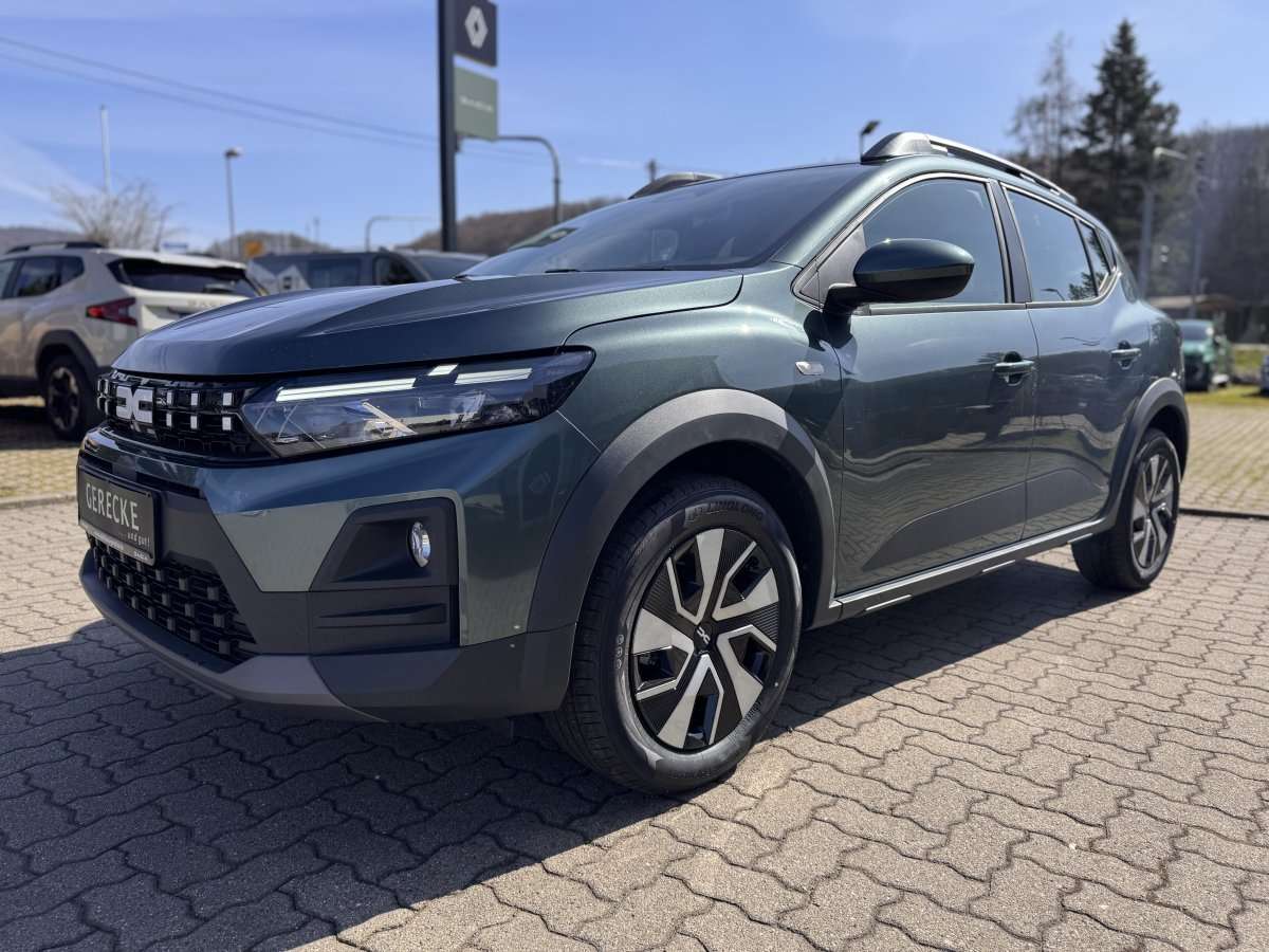 Fahrzeugbild eines Dacia Sandero