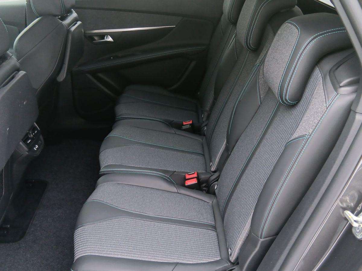 Fahrzeugbild eines Peugeot 5008