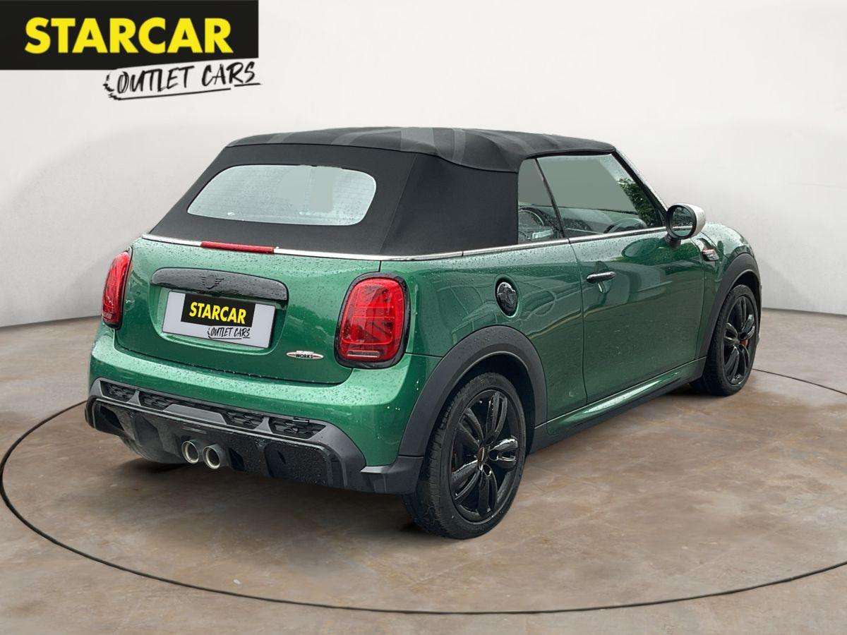 Fahrzeugbild eines MINI MINI