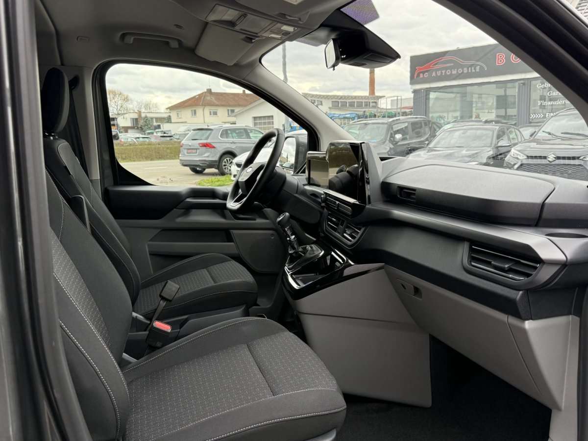 Fahrzeugbild eines Ford Tourneo Custom