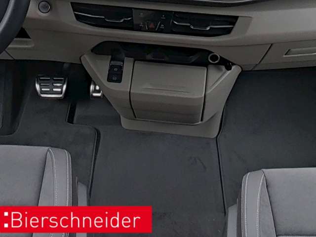 Fahrzeugbild eines Volkswagen Multivan