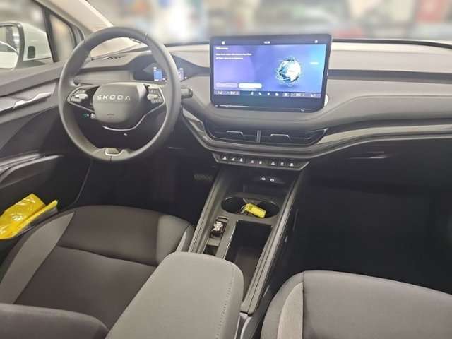 Fahrzeugbild eines Skoda ELROQ