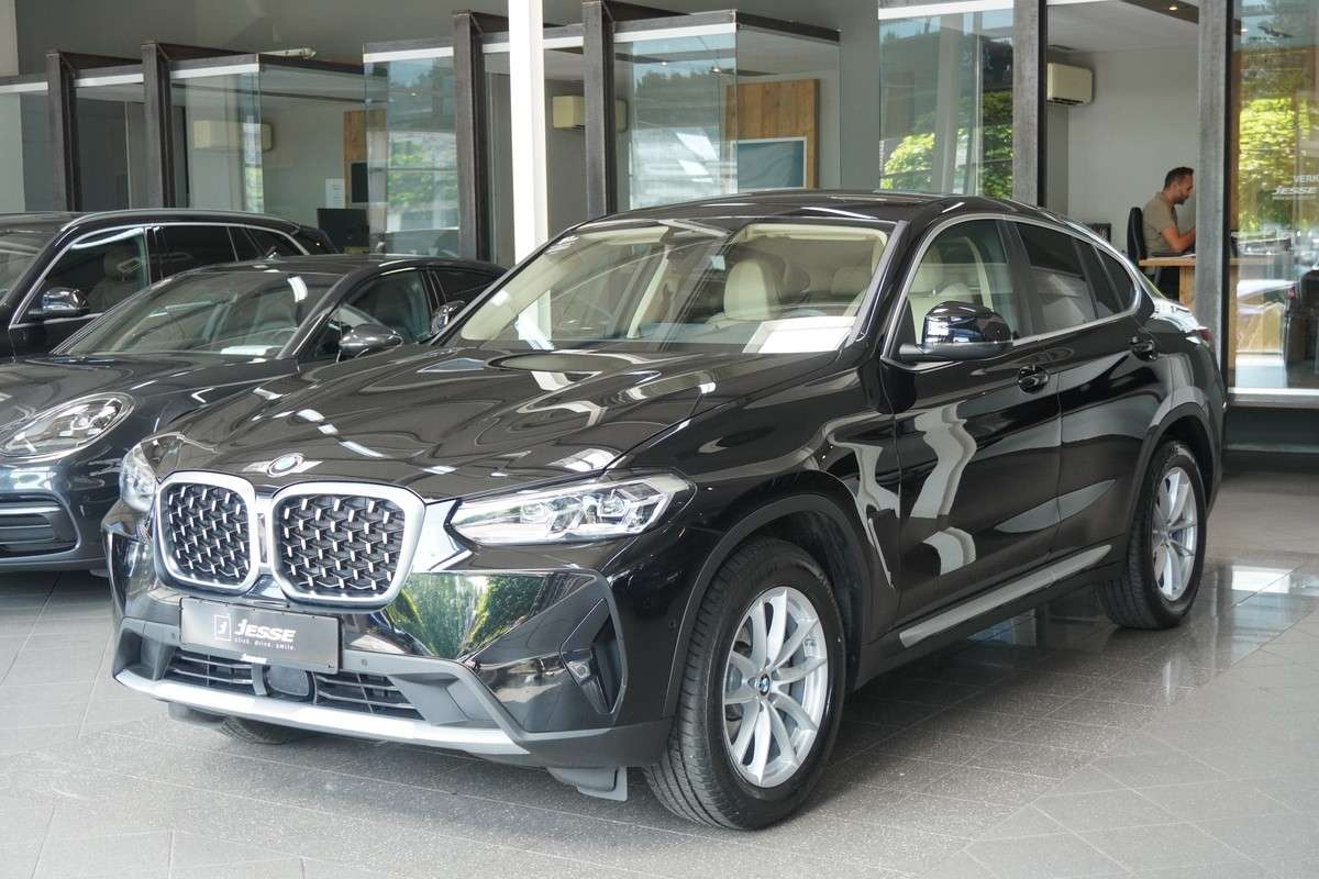 Fahrzeugbild eines BMW X4