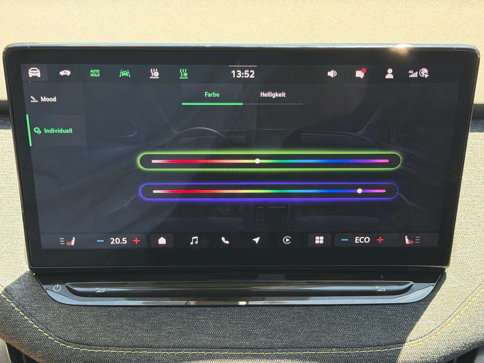 Fahrzeugbild eines Skoda ELROQ