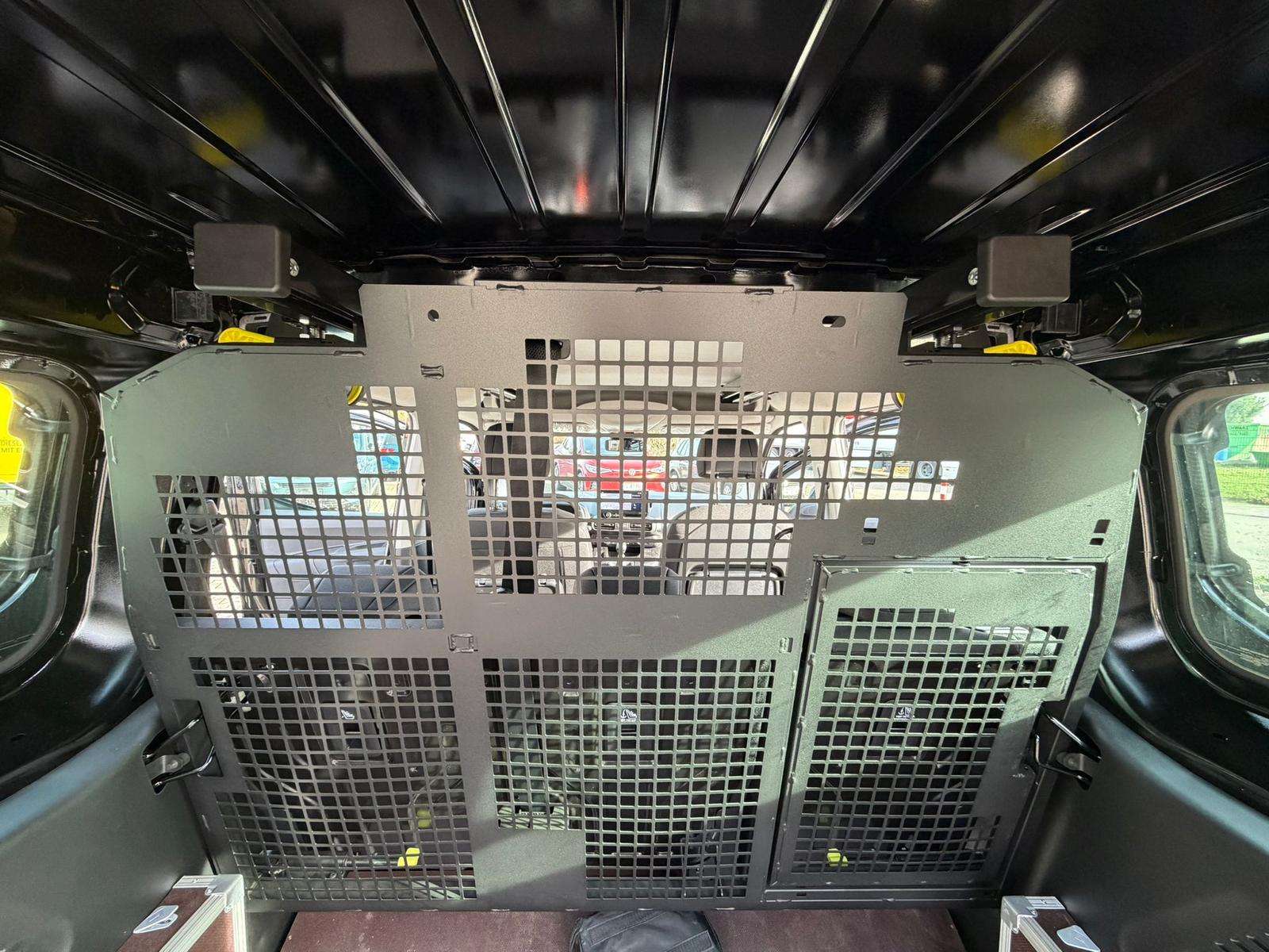 Fahrzeugbild eines Opel Combo