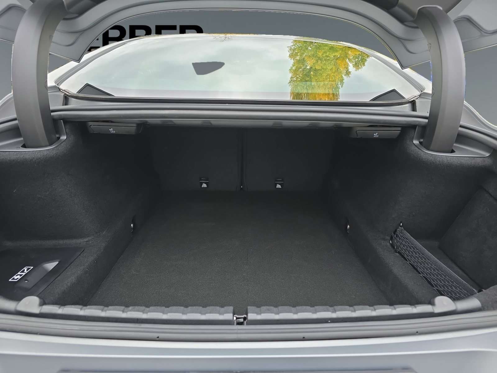 Fahrzeugbild eines BMW 8er-Reihe