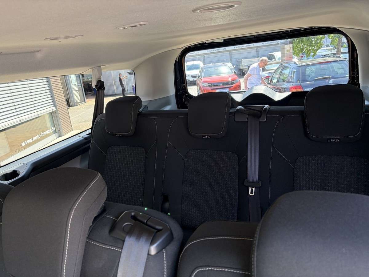 Fahrzeugbild eines Ford Transit Custom