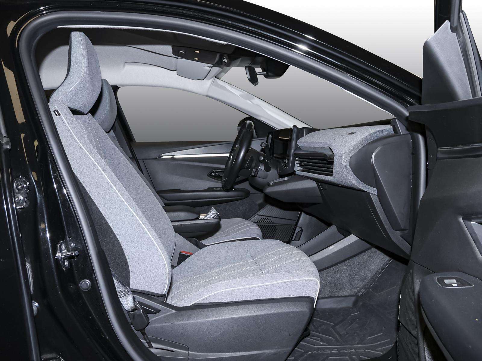 Fahrzeugbild eines Renault Megane E-TECH