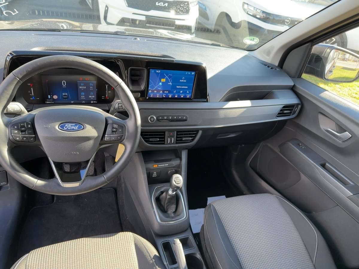 Fahrzeugbild eines Ford Tourneo Courier