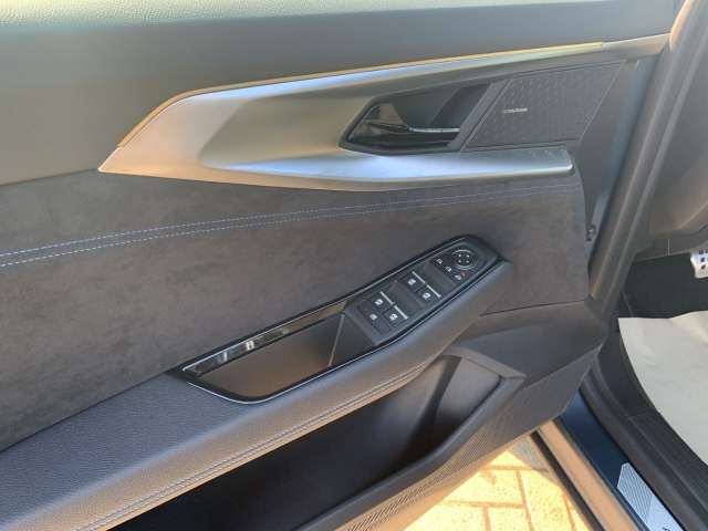 Fahrzeugbild eines Renault Austral