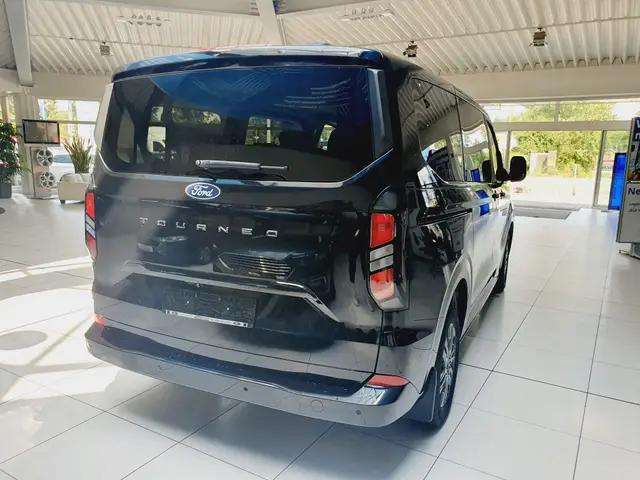 Fahrzeugbild eines Ford Tourneo Custom