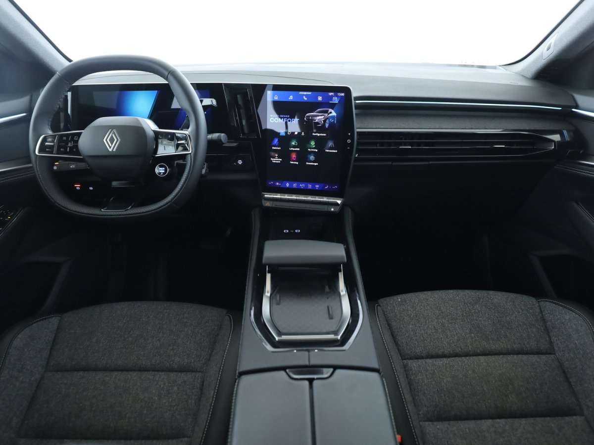 Fahrzeugbild eines Renault Rafale