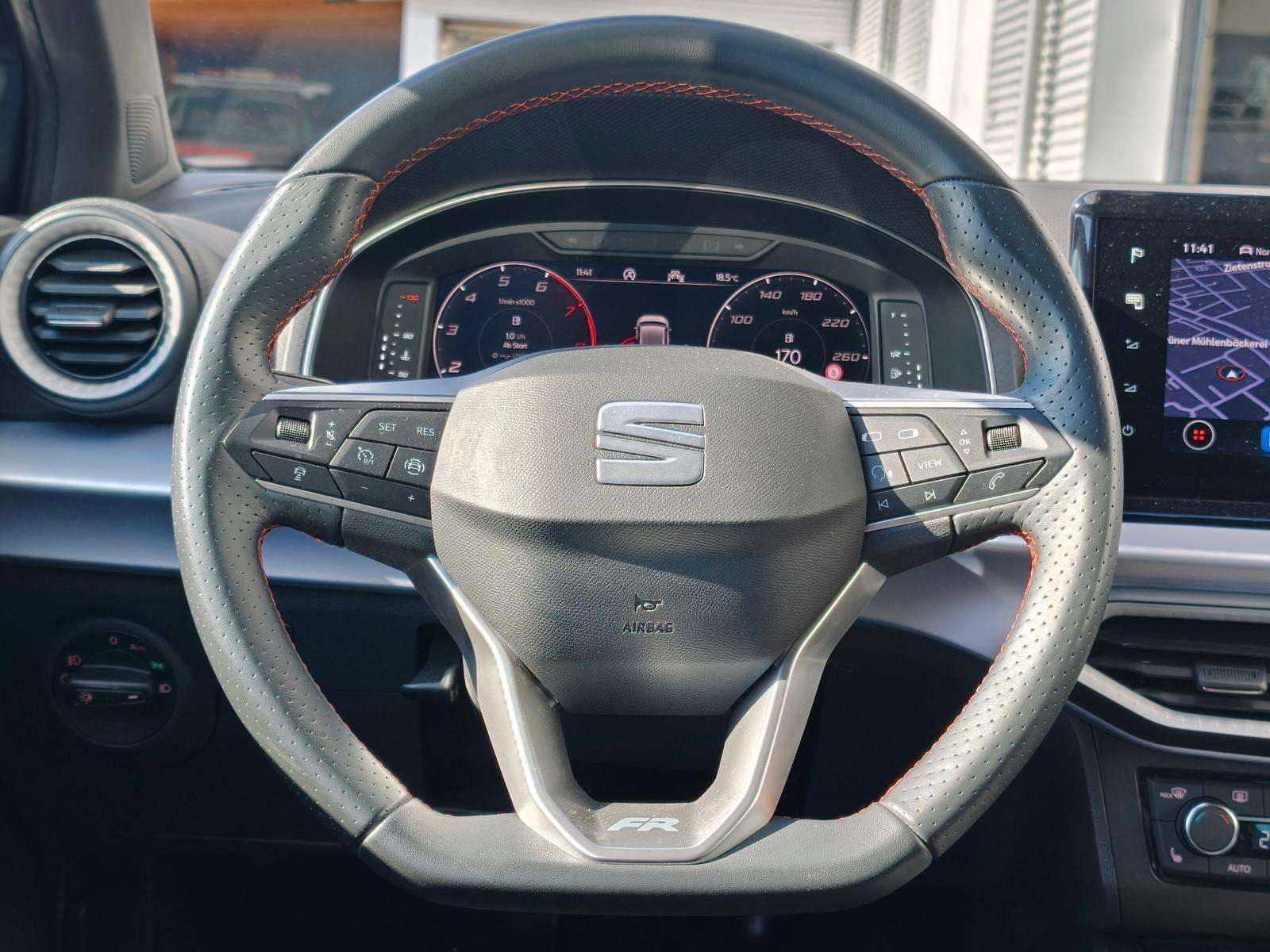 Fahrzeugbild eines SEAT Ibiza