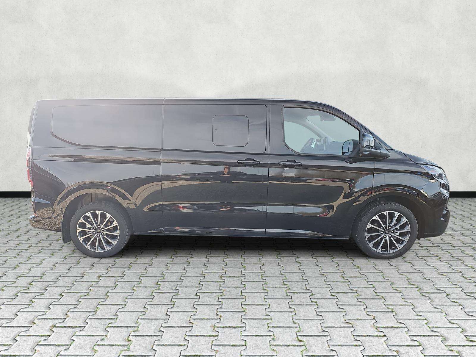 Fahrzeugbild eines Ford Tourneo Custom