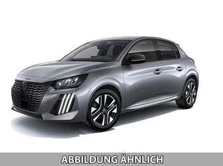 Schräge Frontansicht auf einen Peugeot 208 , freigestellt