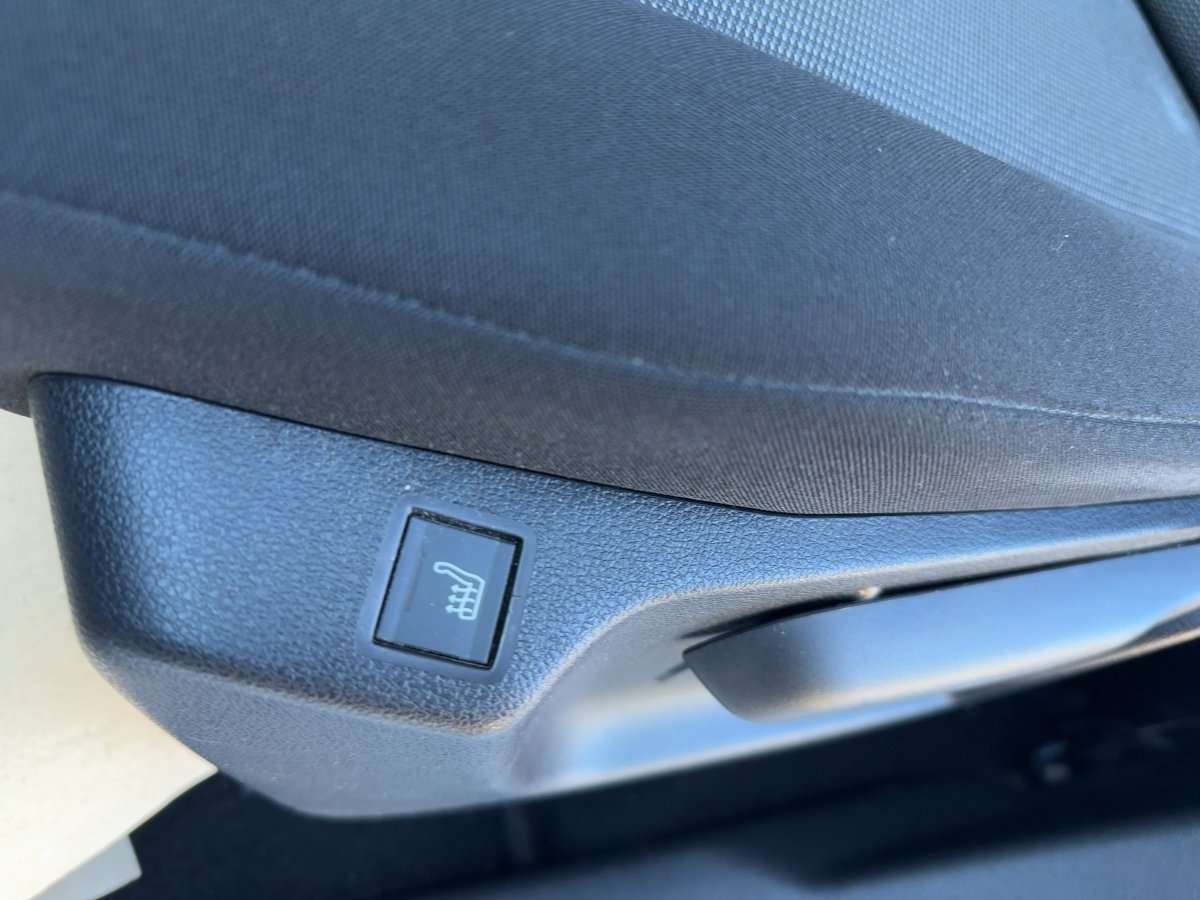 Fahrzeugbild eines Opel Combo