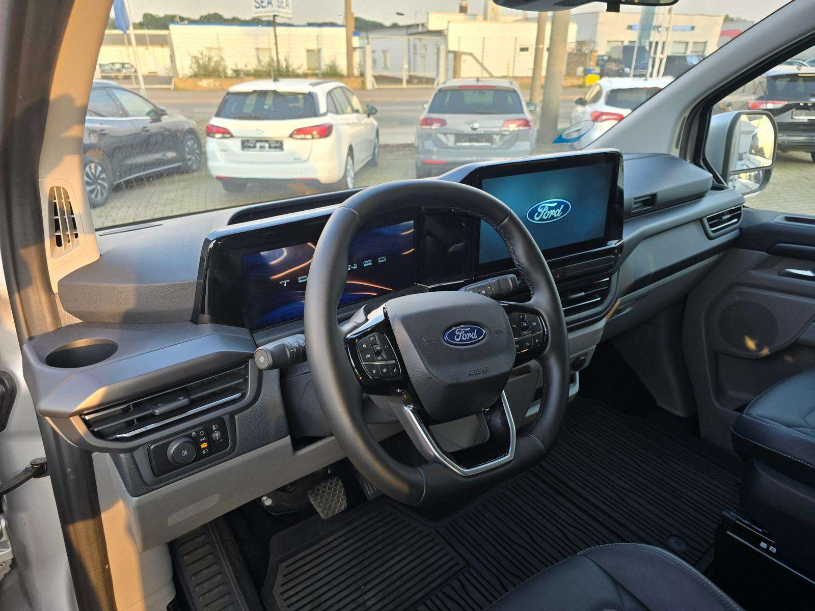 Fahrzeugbild eines Ford Tourneo Custom