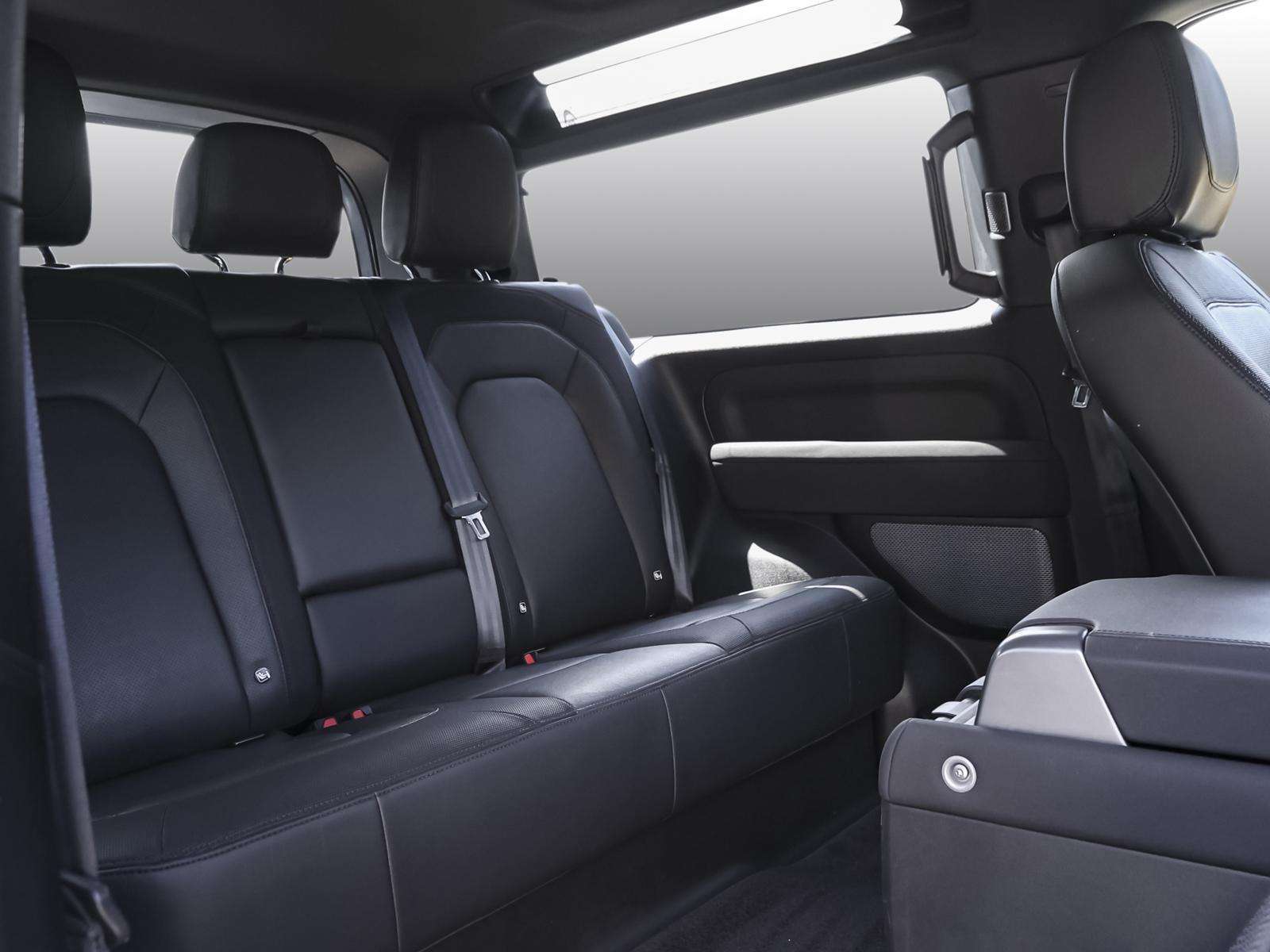 Fahrzeugbild eines Land Rover Defender
