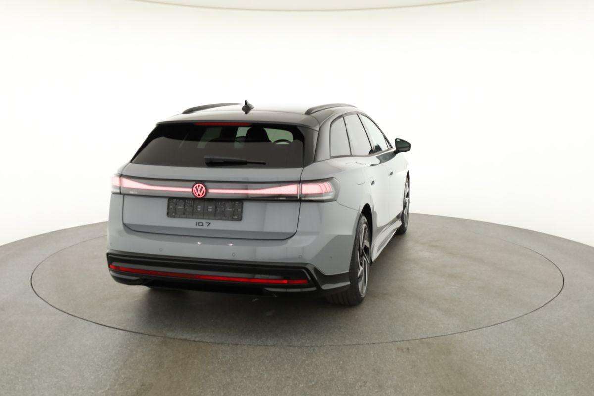Fahrzeugbild eines Volkswagen ID.7