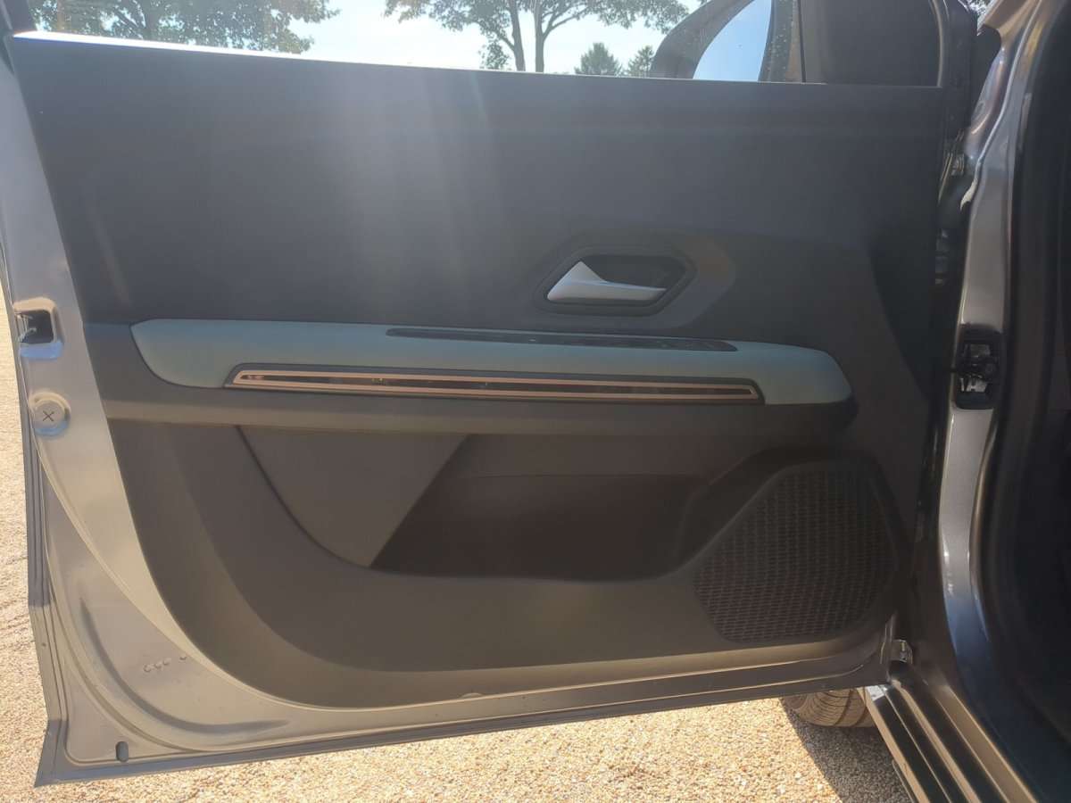 Fahrzeugbild eines Dacia Sandero
