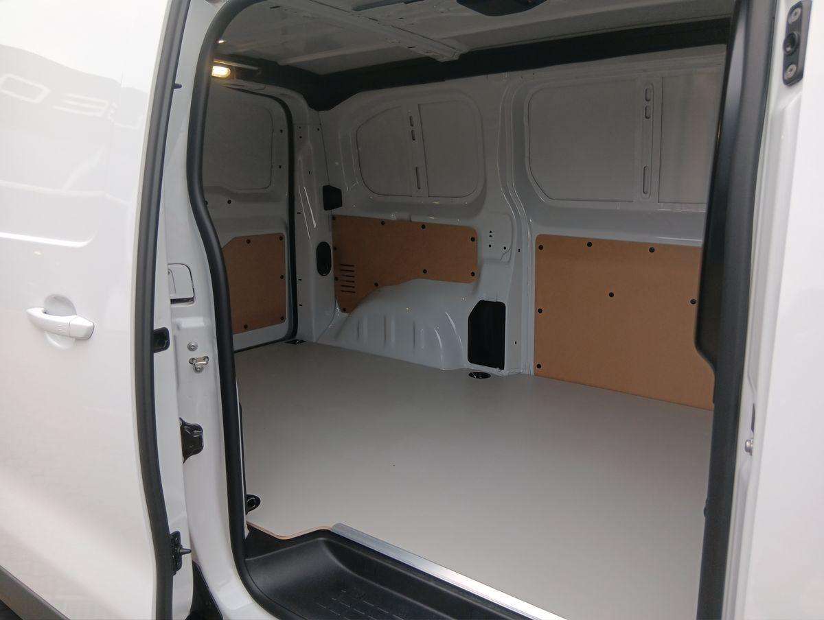 Fahrzeugbild eines Peugeot Expert