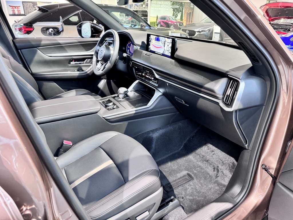 Fahrzeugbild eines Mazda CX-80