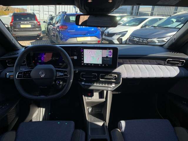 Fahrzeugbild eines Renault 5 E-TECH