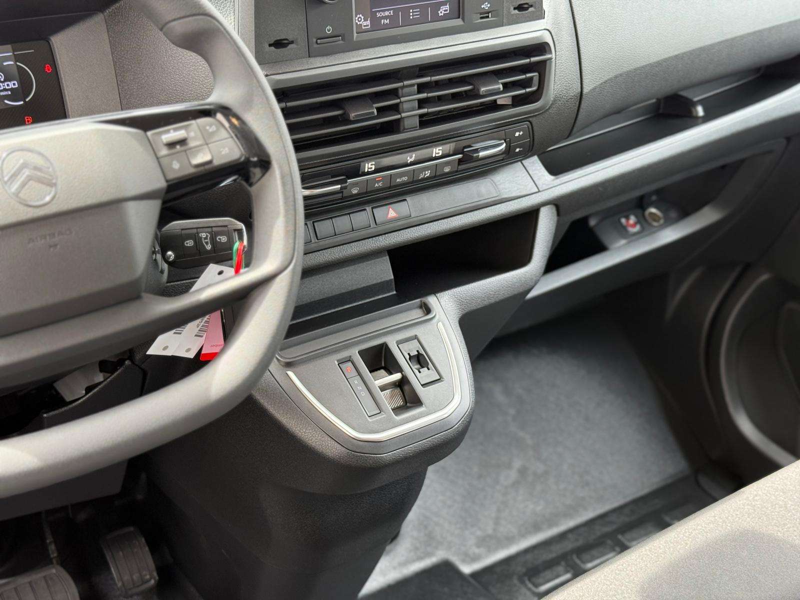 Fahrzeugbild eines Citroën Jumpy