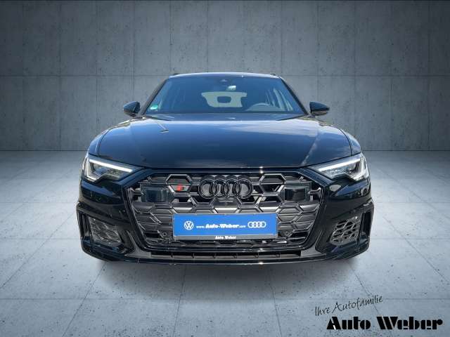 Fahrzeugbild eines Audi S6