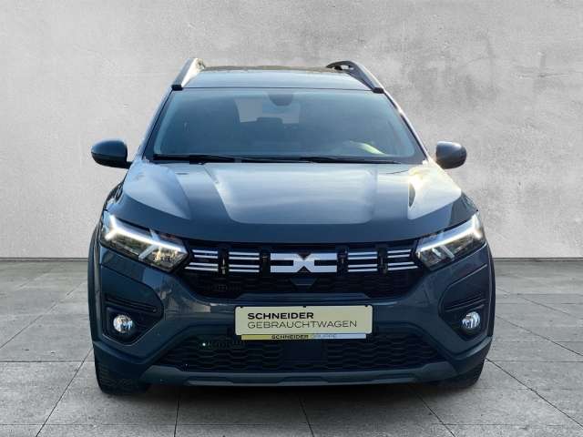 Fahrzeugbild eines Dacia Jogger