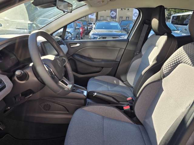 Fahrzeugbild eines Renault Clio