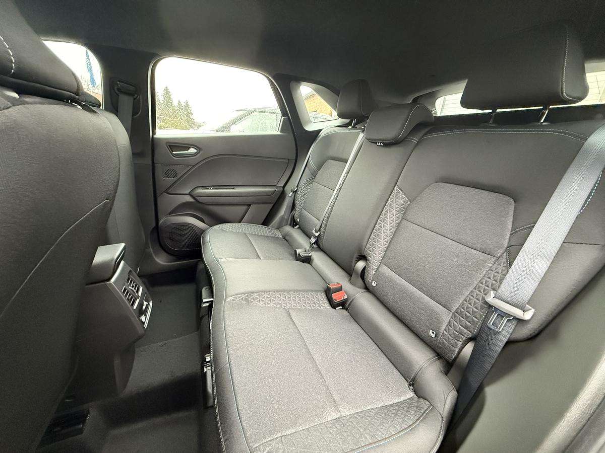 Fahrzeugbild eines Mitsubishi Grandis