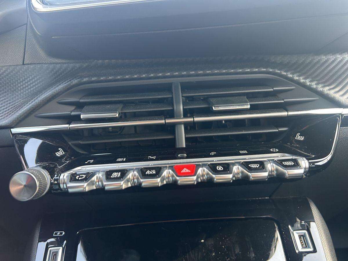 Fahrzeugbild eines Peugeot 208