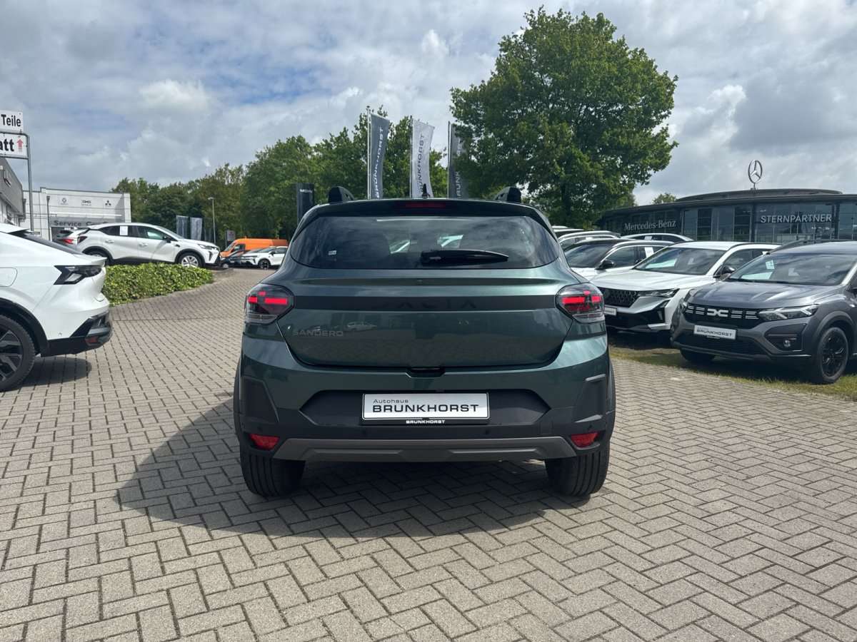 Fahrzeugbild eines Dacia Sandero