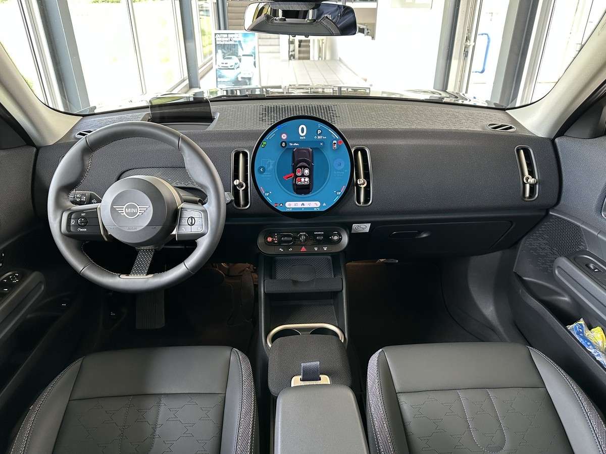 Fahrzeugbild eines MINI Countryman